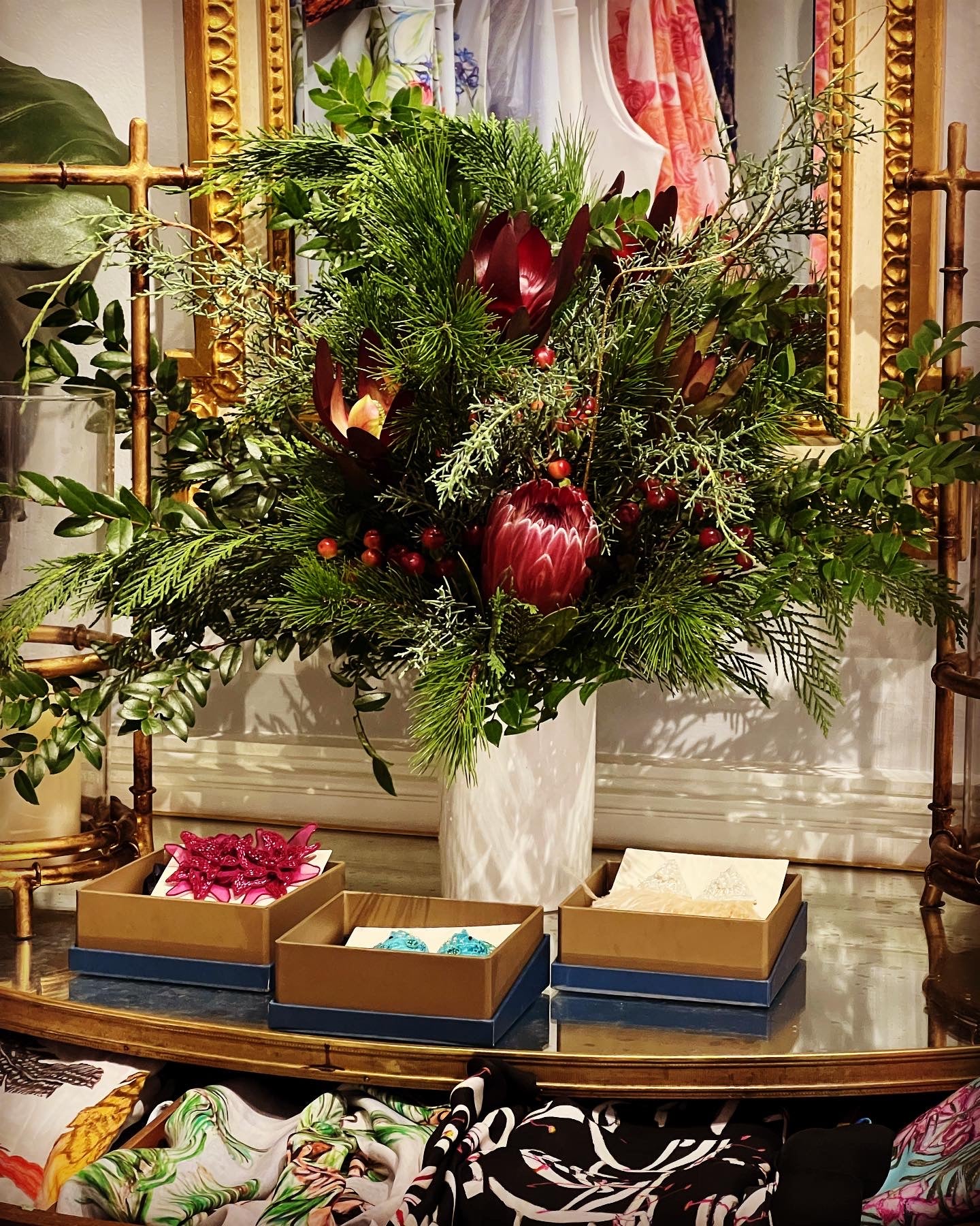 Flowers for Luxury Retail in Charleston, SC. Florals for high end shops on King Street.