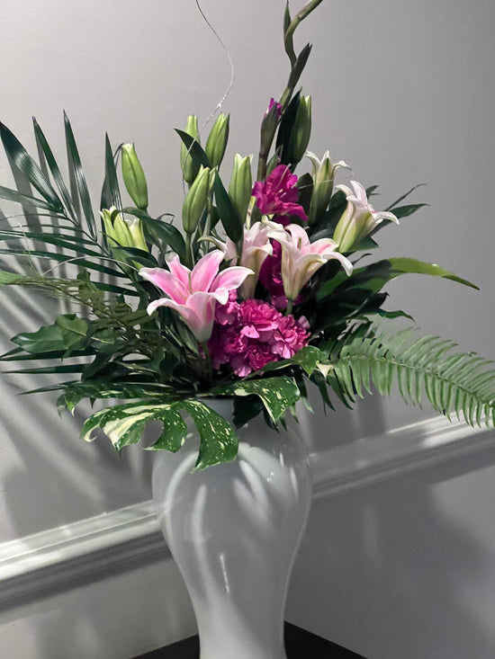Charleston hotel lobby florals